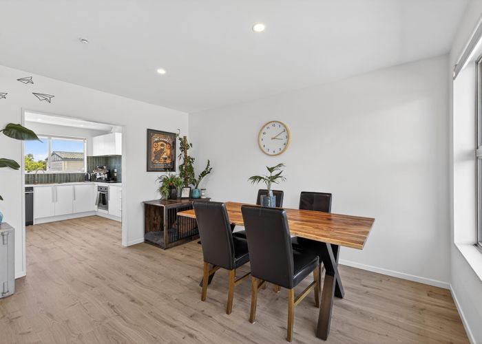  at 2/21 Cob Crescent, Woolston, Christchurch City, Canterbury