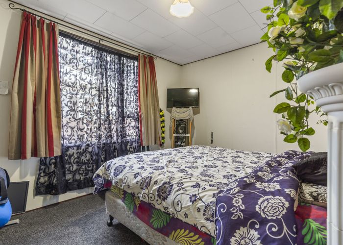  at 2/115 Wyllie Road, Papatoetoe, Auckland
