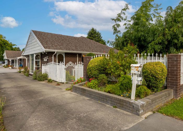  at 1/46 Golf Links Road, Shirley, Christchurch