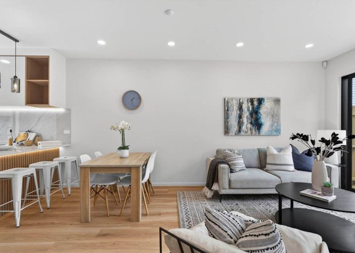  at 25/27 Sunnymead Road, Glen Innes, Auckland City, Auckland