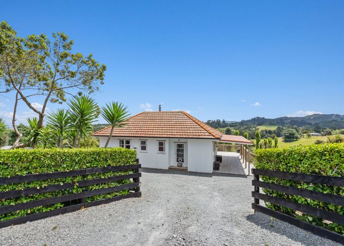  at 221 Awaroa River Road, Abbey Caves, Whangarei