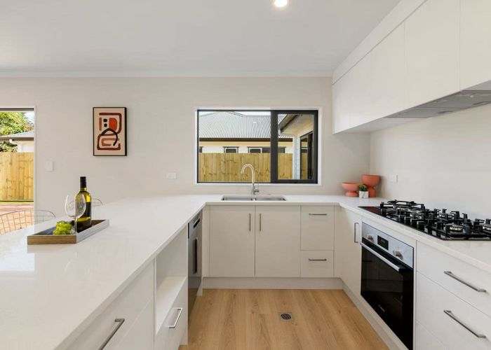  at 1/1A Heather Place, Melville, Hamilton, Waikato