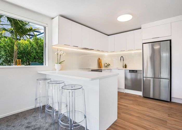  at 5/27 Wallace Street, Herne Bay, Auckland
