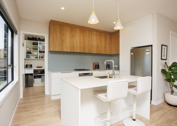  at 31 Boeing Way, Newlands, Wellington, Wellington