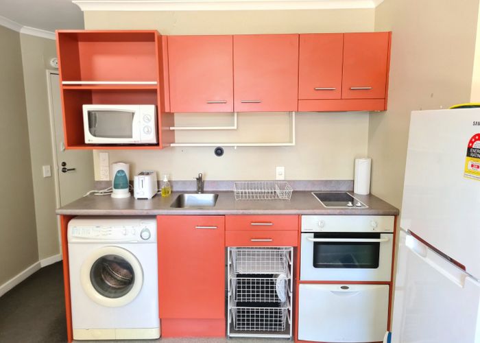  at 305/5 Aitken Street, Thorndon, Wellington