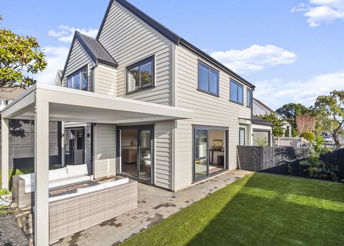  at 1/22 Clonbern Road, Remuera, Auckland