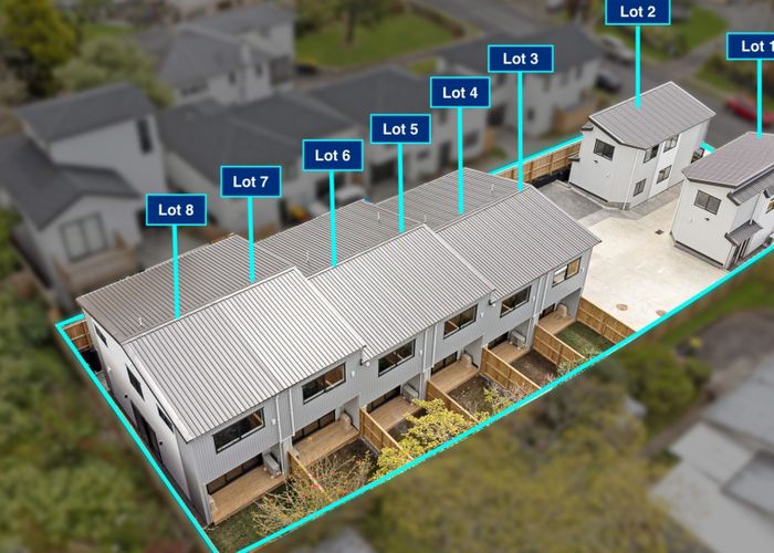  at 4/31 Sheridan Drive, New Lynn, Auckland