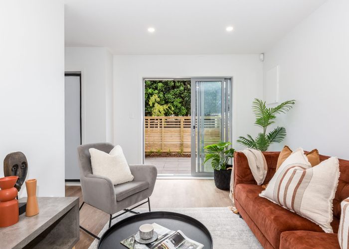  at 2/12 Mana Avenue, Titahi Bay, Porirua, Wellington