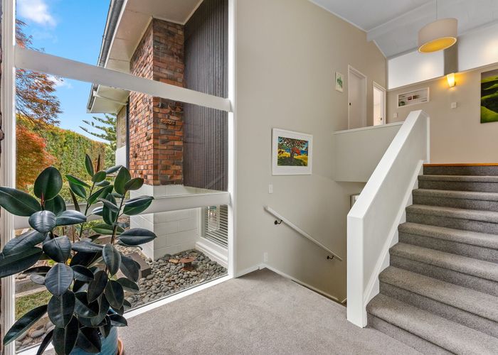  at 21A Forrest Hill Road, Milford, North Shore City, Auckland