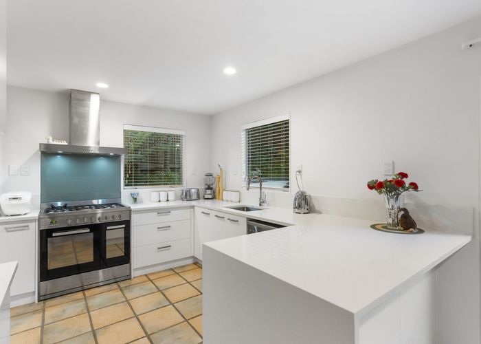  at 1/104A Beach Road, Castor Bay, North Shore City, Auckland