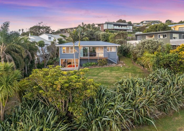  at 7 Tetley Road, Surfdale, Waiheke Island, Auckland