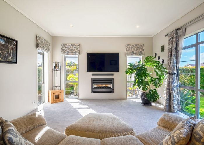  at 31 Oakway Drive, Schnapper Rock, North Shore City, Auckland