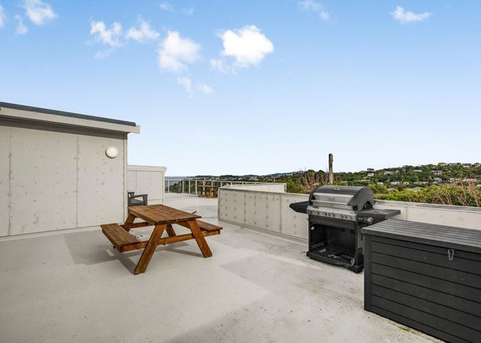  at 8 St Elizabeth Heights, Normandale, Lower Hutt, Wellington