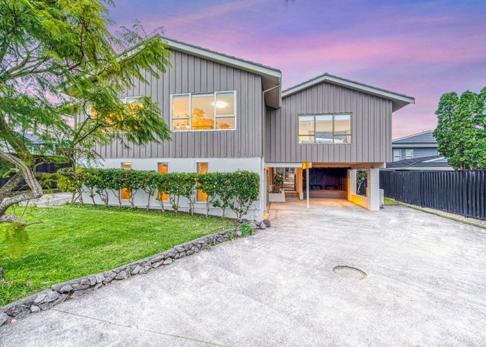  at 12 Davita Place, Farm Cove, Auckland