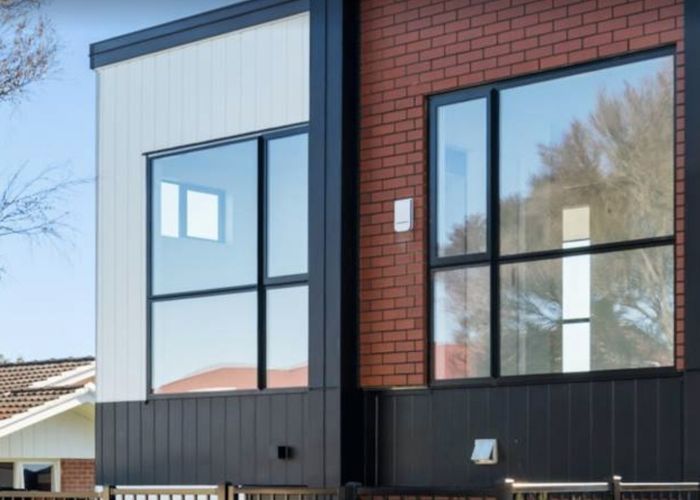  at 95 Walker Road, Point Chevalier, Auckland