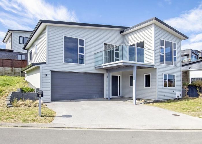  at 3 Cessna Way, Newlands, Wellington