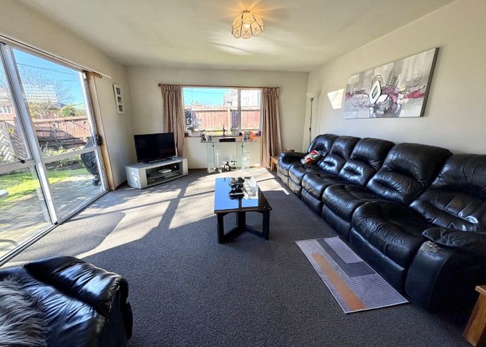  at 2 Pannell Avenue, Avonside, Christchurch City, Canterbury