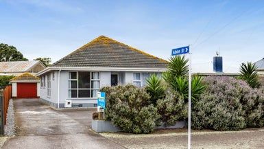  at 18 Grey Street, Normanby, Hawera