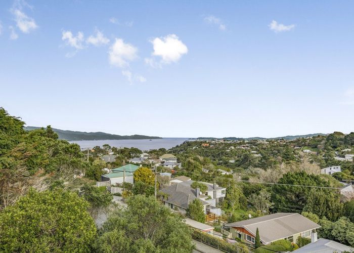  at 8 St Elizabeth Heights, Normandale, Lower Hutt, Wellington