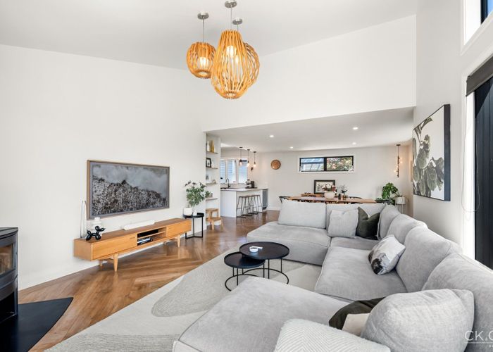  at 42 Tui Street, Alicetown, Lower Hutt, Wellington