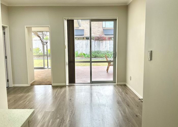  at 20 Ballindrait Drive, Flat Bush, Manukau City, Auckland