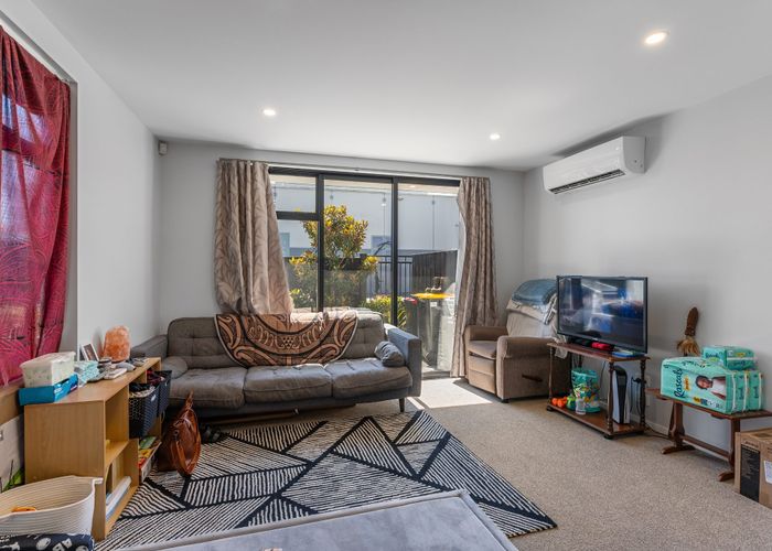  at 1/10 New Brighton Road, Shirley, Christchurch City, Canterbury