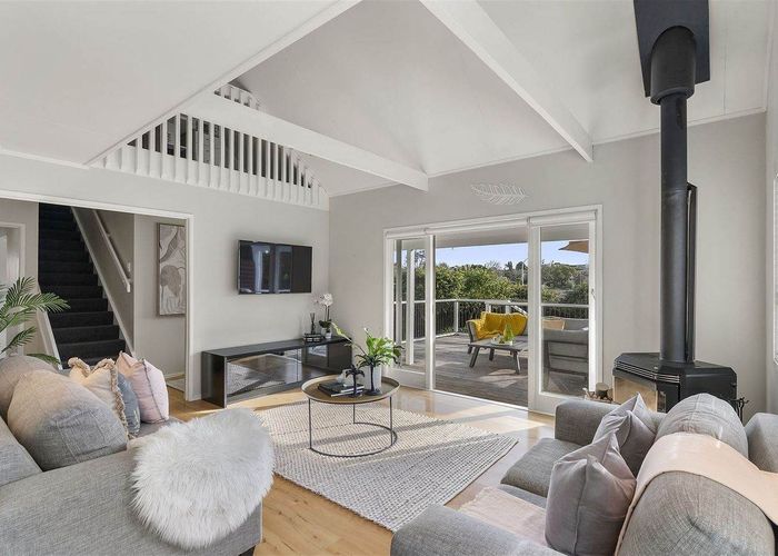  at 57 Kurnell Drive, Botany Downs, Manukau City, Auckland