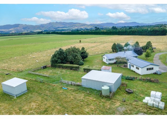  at 865 Depot Road, View Hill, Oxford