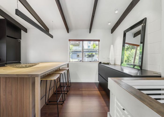  at 8/7 Balmain Road, Birkenhead, North Shore City, Auckland