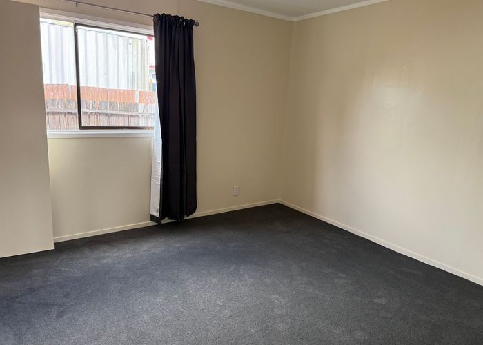  at 223 Waitemata Drive, Ranui, Waitakere City, Auckland