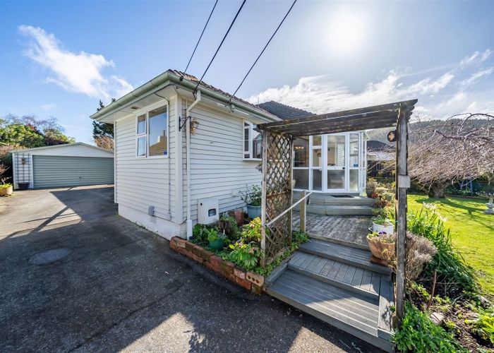  at 10 Robertson Street, Elderslea, Upper Hutt