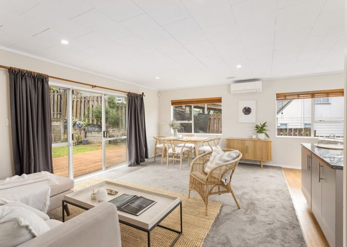  at 1/8 Helena Street, Massey, Auckland