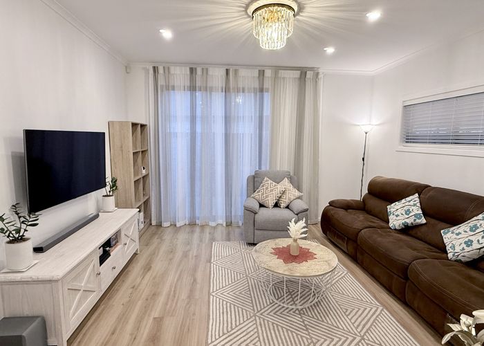  at 19 Balmerino Lane, Wallaceville, Upper Hutt, Wellington