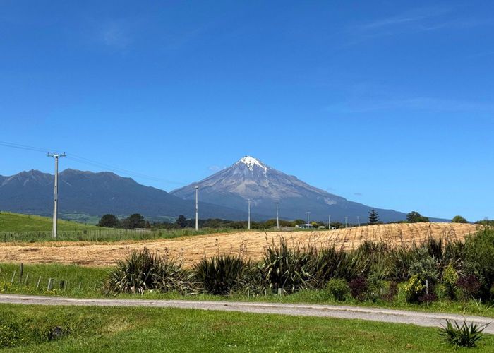  at 90 Hoani Road, Okato, New Plymouth