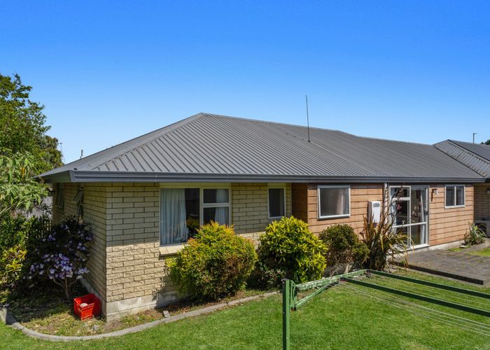  at 1/28 Bracken Street, Whakatane
