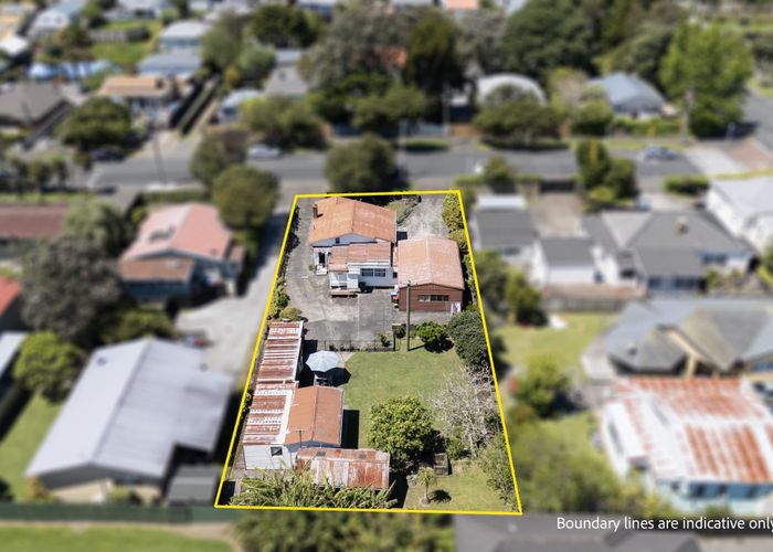  at 4 Holly Street, Avondale, Auckland City, Auckland