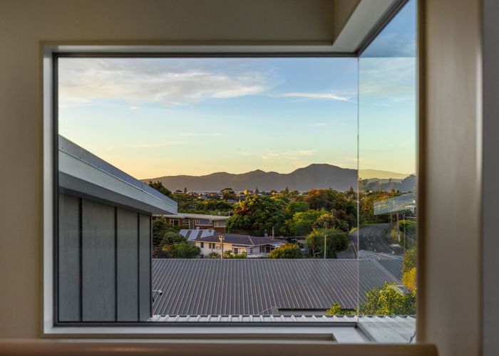  at 12 Charlotte Way, Raumati South, Kapiti Coast, Wellington