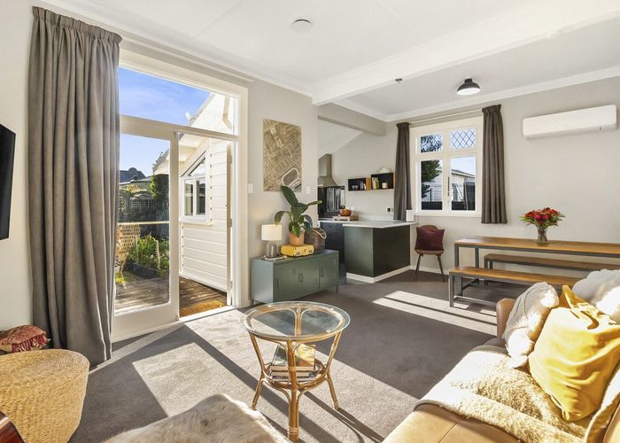  at 9 Montreal Street, Saint Kilda, Dunedin, Otago