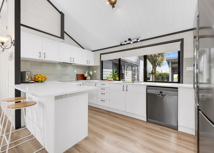  at 31 Karaka Road, Beachlands, Auckland