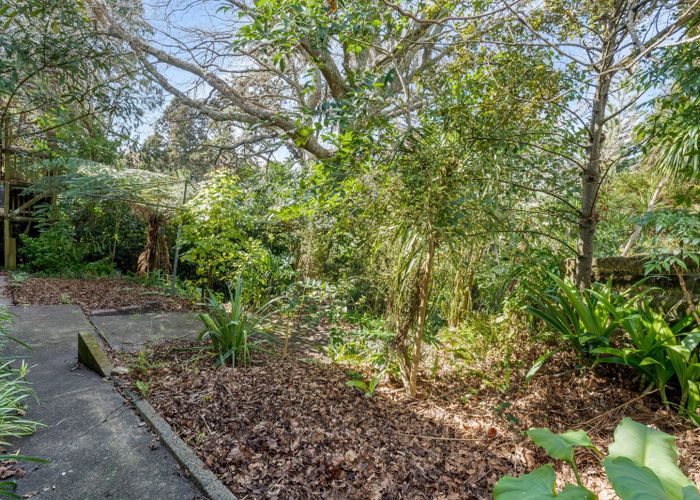 at 29 Kayeleen Place, Cockle Bay, Auckland