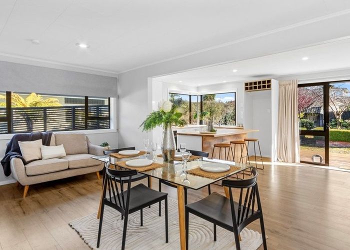  at 345 Eastern Terrace, Sydenham, Christchurch