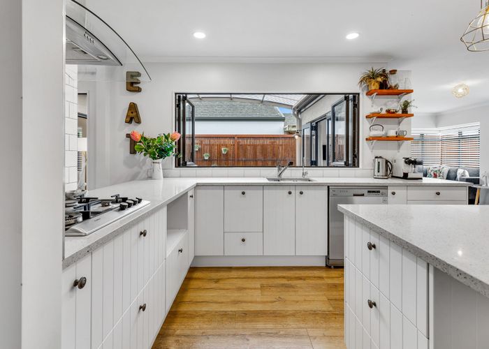  at 11 Huntaway Lane, Te Atatu Peninsula, Waitakere