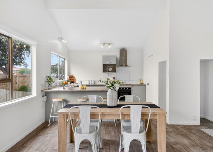  at 86 Stanmore Bay Road, Stanmore Bay, Rodney, Auckland