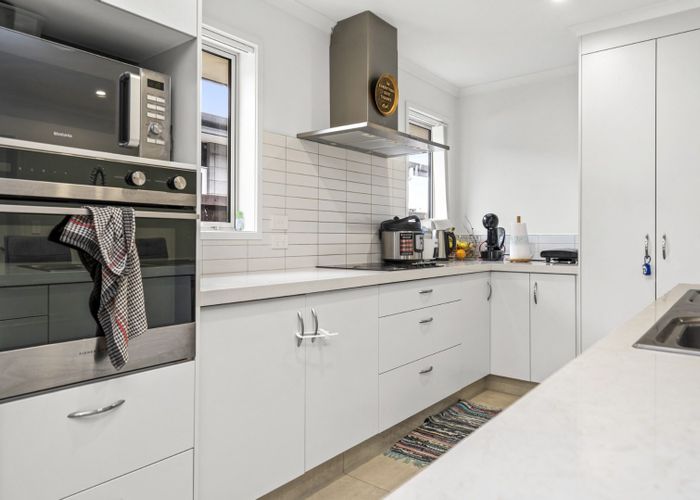  at 11 Hapu Avenue, Baverstock, Hamilton