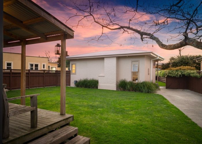  at 25 Winston Avenue, Hokowhitu, Palmerston North