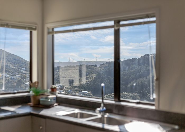  at 21 Landsdowne Terrace, Karori, Wellington
