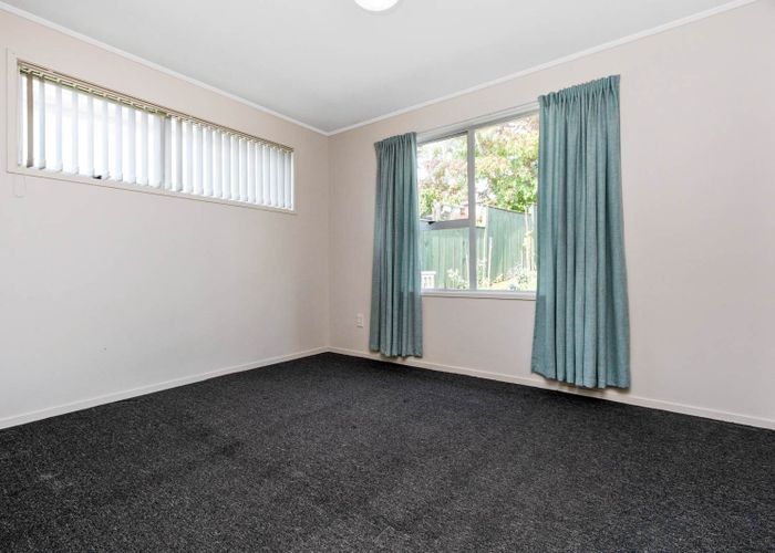  at 7 Pisces Road, Glen Eden, Waitakere City, Auckland