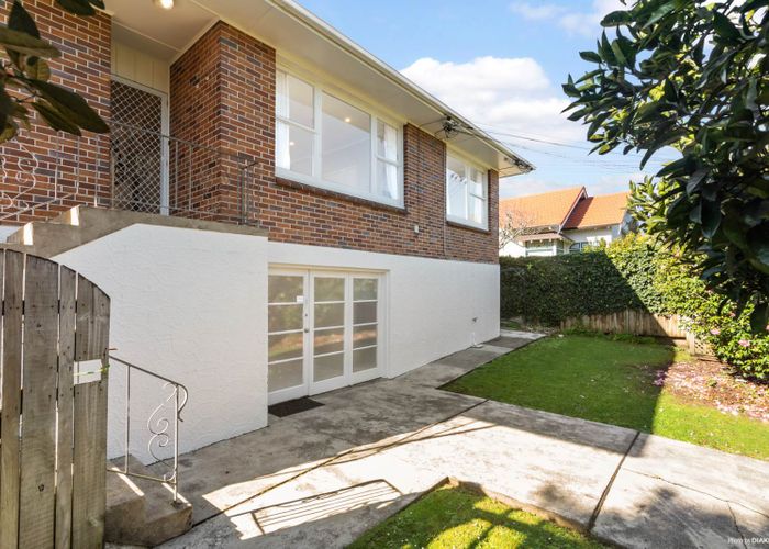  at 1/14 Norana Avenue, Remuera, Auckland