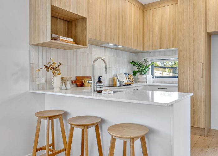  at 3/97 Atkinson Road, Titirangi, Waitakere City, Auckland