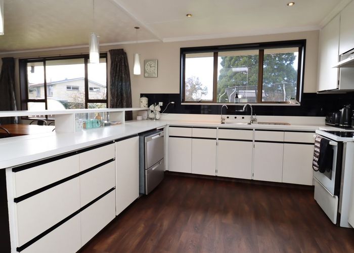  at 6 Airedale Road, Weston, Oamaru